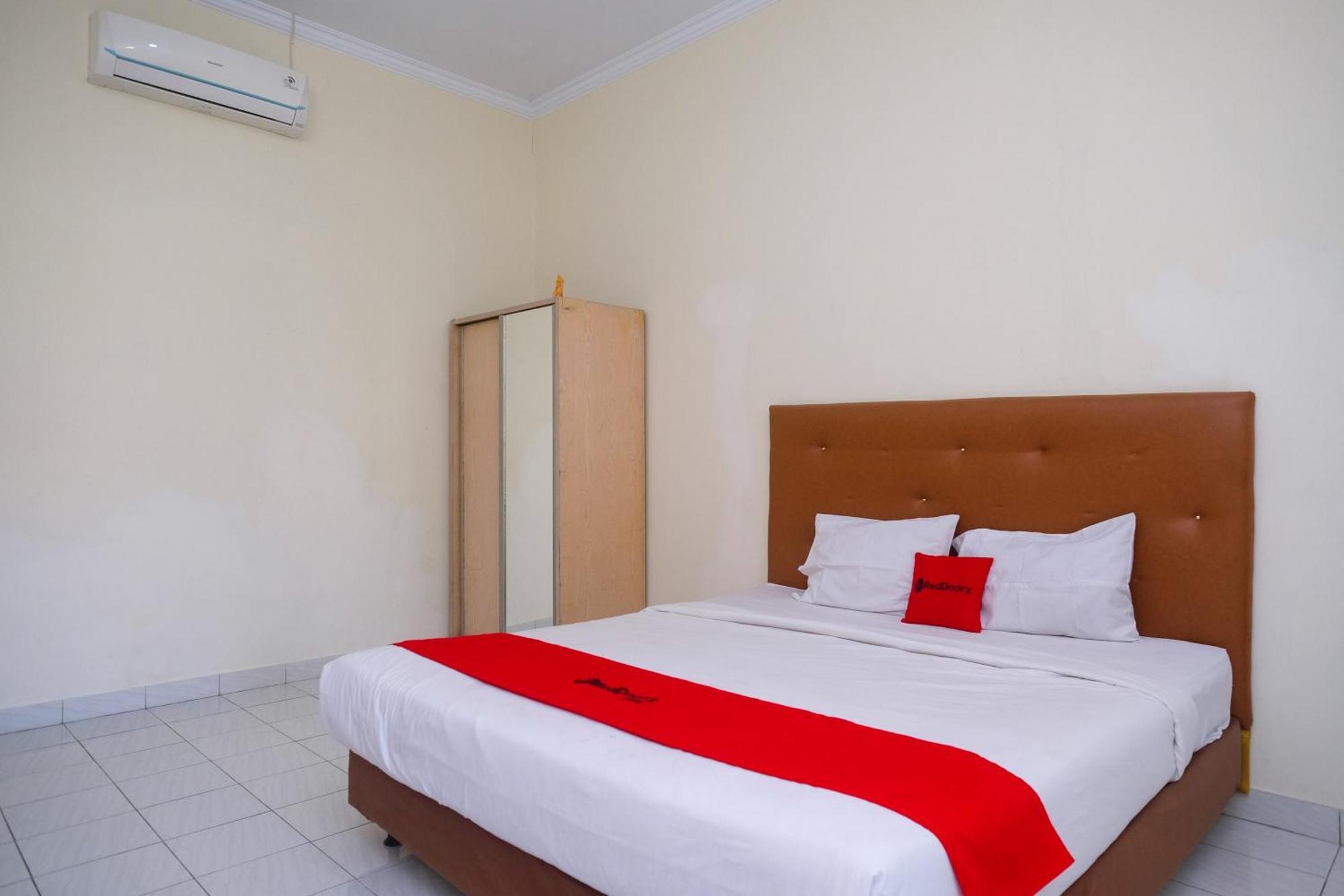 Reddoorz Syariah Near Alun Alun Wonosari Hotel Eksteriør billede
