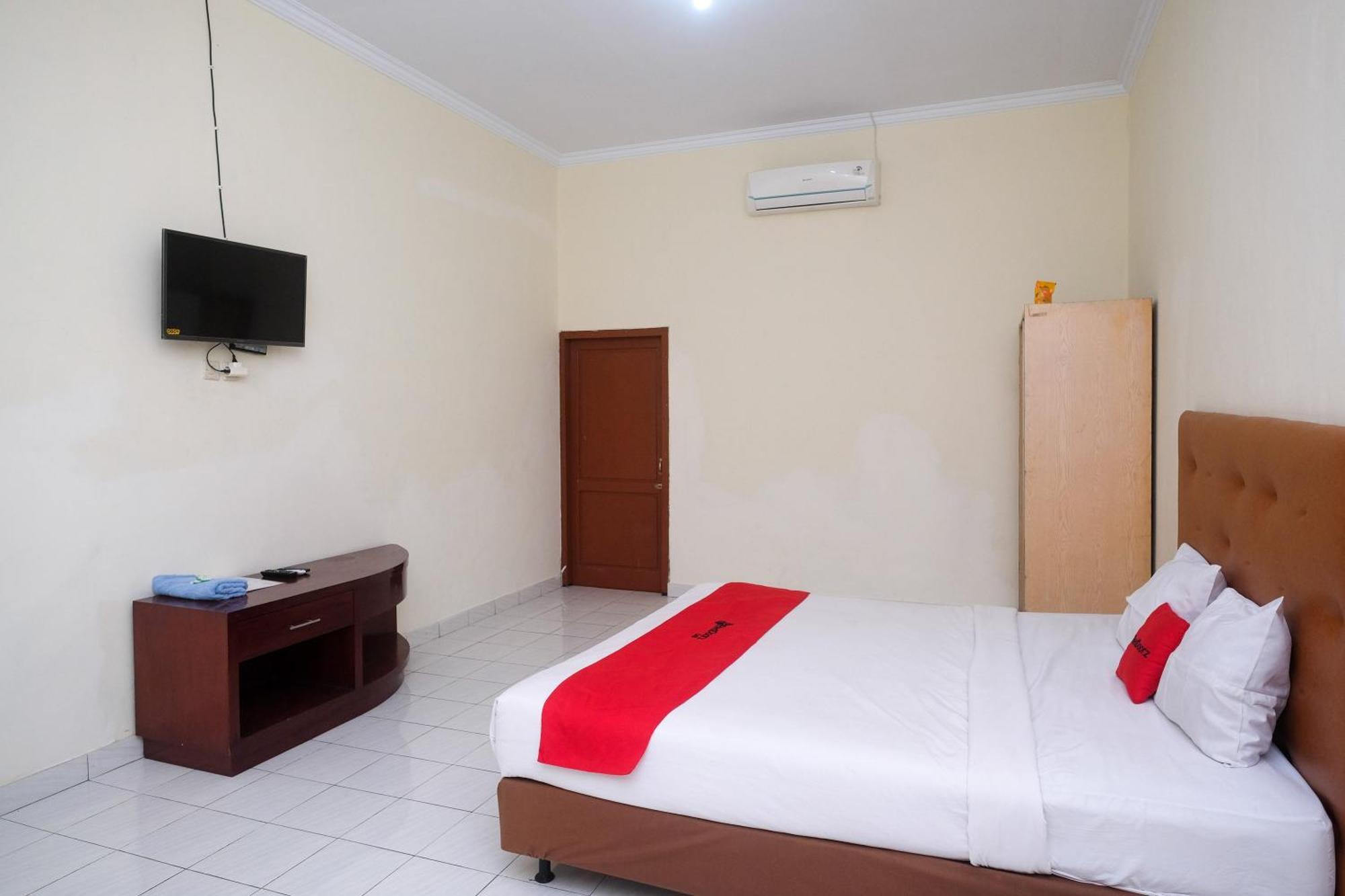 Reddoorz Syariah Near Alun Alun Wonosari Hotel Eksteriør billede