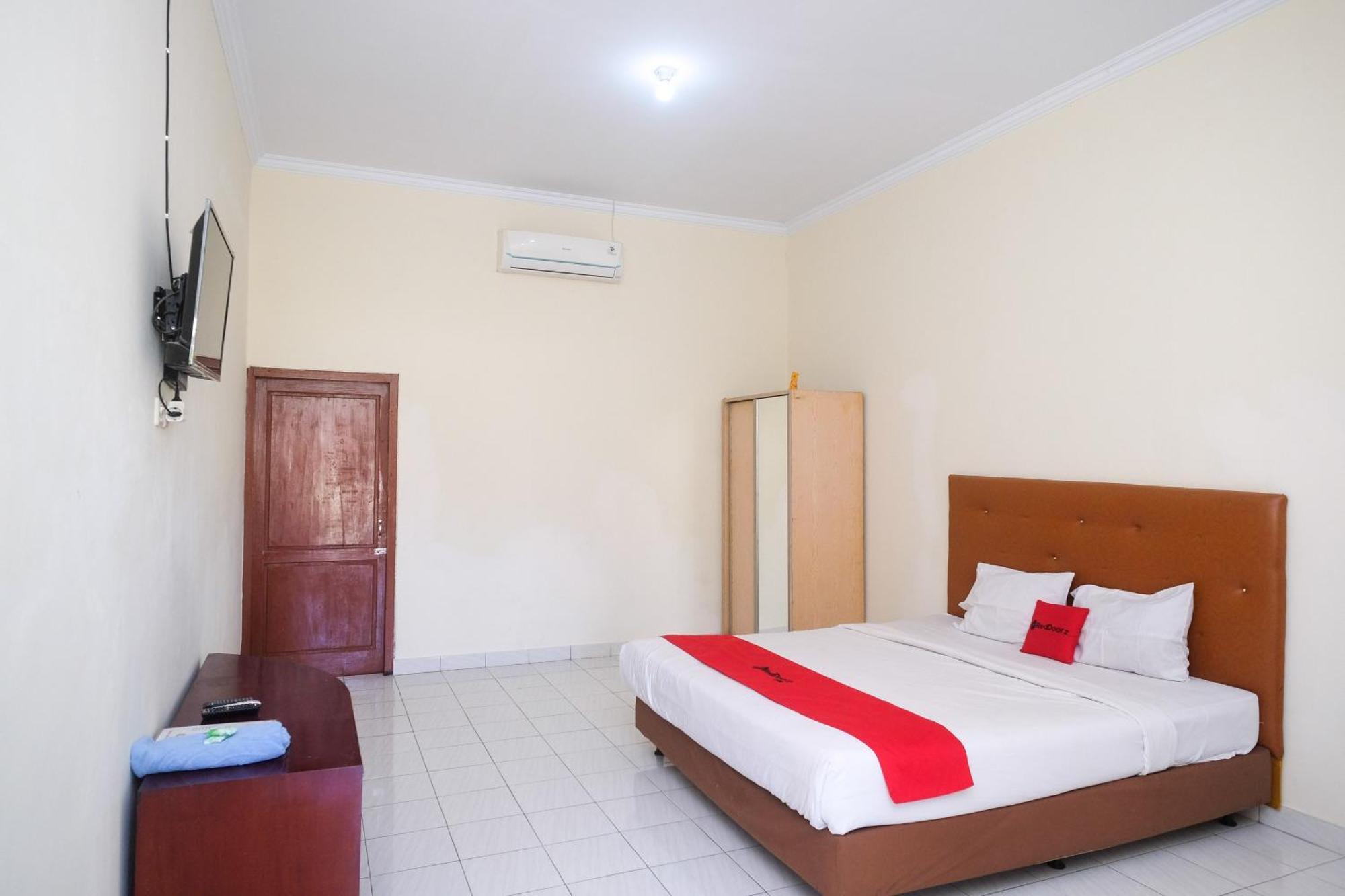 Reddoorz Syariah Near Alun Alun Wonosari Hotel Eksteriør billede