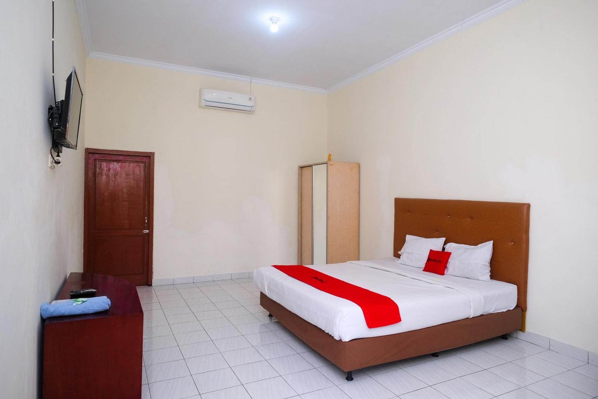 Reddoorz Syariah Near Alun Alun Wonosari Hotel Eksteriør billede